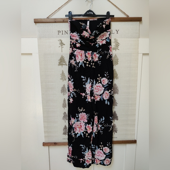 Floral Print Wide Leg Strapless Jumpsuit - Small - Picture 4 of 7